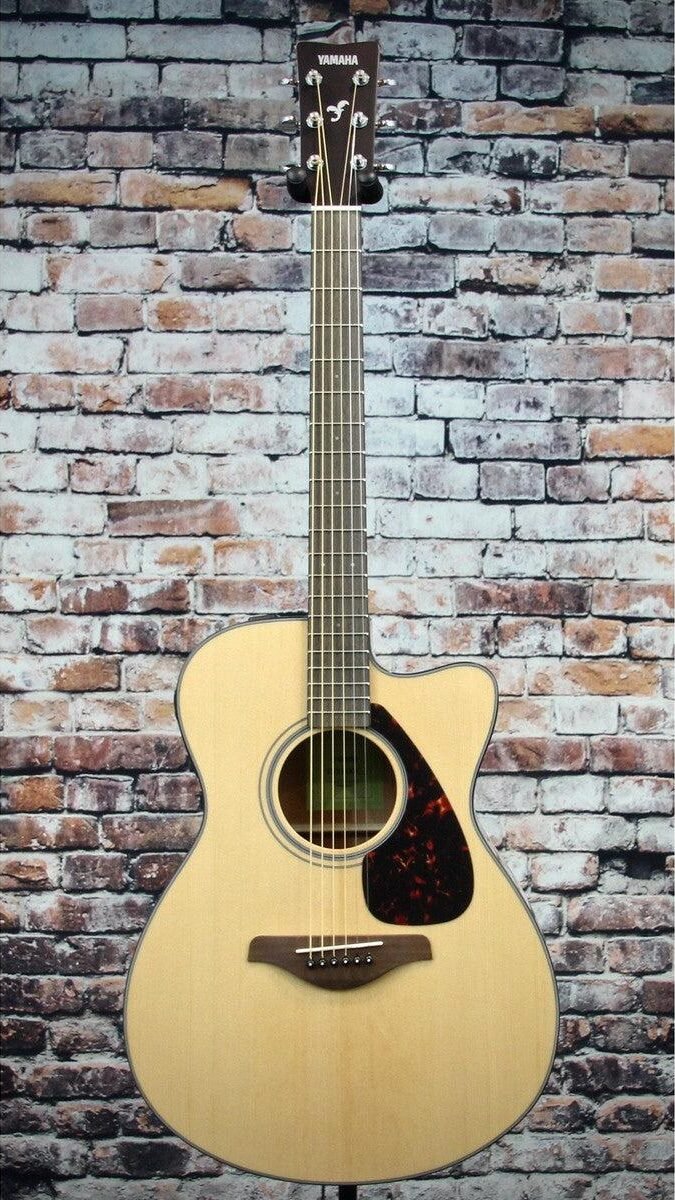 best-acoustic-electric-guitars-under-500-yamahafsx800c